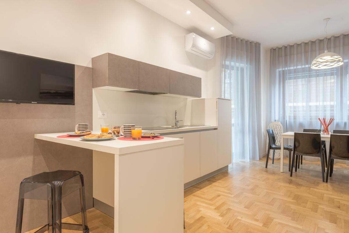 Linda House Apartment Pescara Bagian luar foto